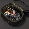 Borseta KORDA Compac 100 Tackle Pouch, Dark Camo, 15x12.5x8.5cm Borseta KORDA Compac 100 Tackle Pouch, Dark Camo, 15x12.5x8.5cm