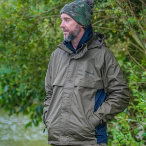 Jacheta Trakker CR Downpour Jacket, Kaki, Marimea S Jacheta Trakker CR Downpour Jacket, Kaki, Marimea S