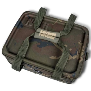 Geanta NASH Subterfuge Big Freeze Cool Bag Small 20L, 17cm (H) x 41cm (W) x 29cm (D) Geanta NASH Subterfuge Big Freeze Cool Bag Small 20L, 17cm (H) x 41cm (W) x 29cm (D)