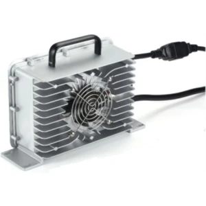 Incarcator ROYPOW IP66 Ladegerat 12V 30A