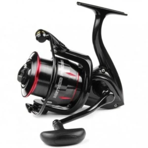 Mulineta Nevis Method Feeder 6000 4+1 Rulmenti