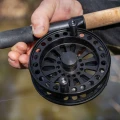 Mulineta KORUM Fly Glide Stealthmode Centrepin 3/4, 110mm Mulineta KORUM Fly Glide Stealthmode Centrepin 3/4, 110mm