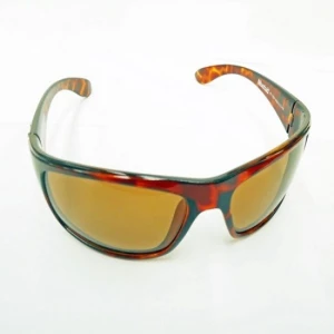 OCHELARI POLARIZATI MUSTAD RAMA CLASICA LENTILA MARON OCHELARI POLARIZATI MUSTAD RAMA CLASICA LENTILA MARON