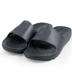 Papuci NASH Make It Happen Sliders Black, Nr.44 Papuci NASH Make It Happen Sliders Black, Nr.44